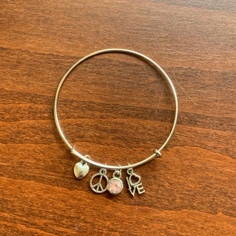 Peace and love handmade bracelet